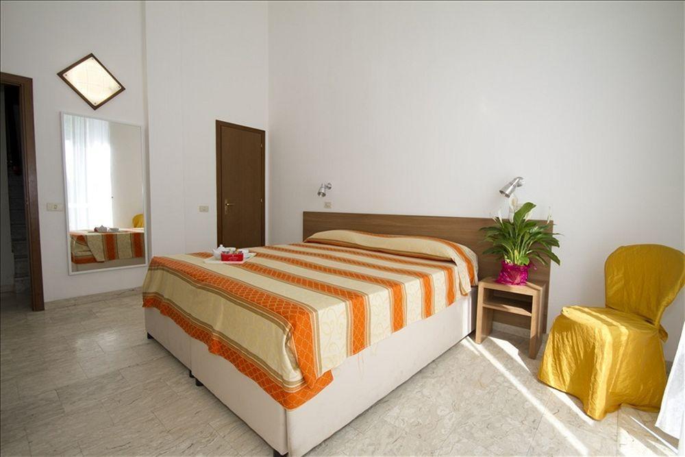 Hotel Derna Viareggio Exteriér fotografie