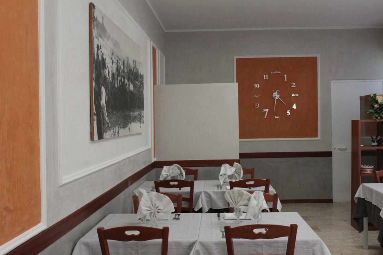 Hotel Derna Viareggio Exteriér fotografie